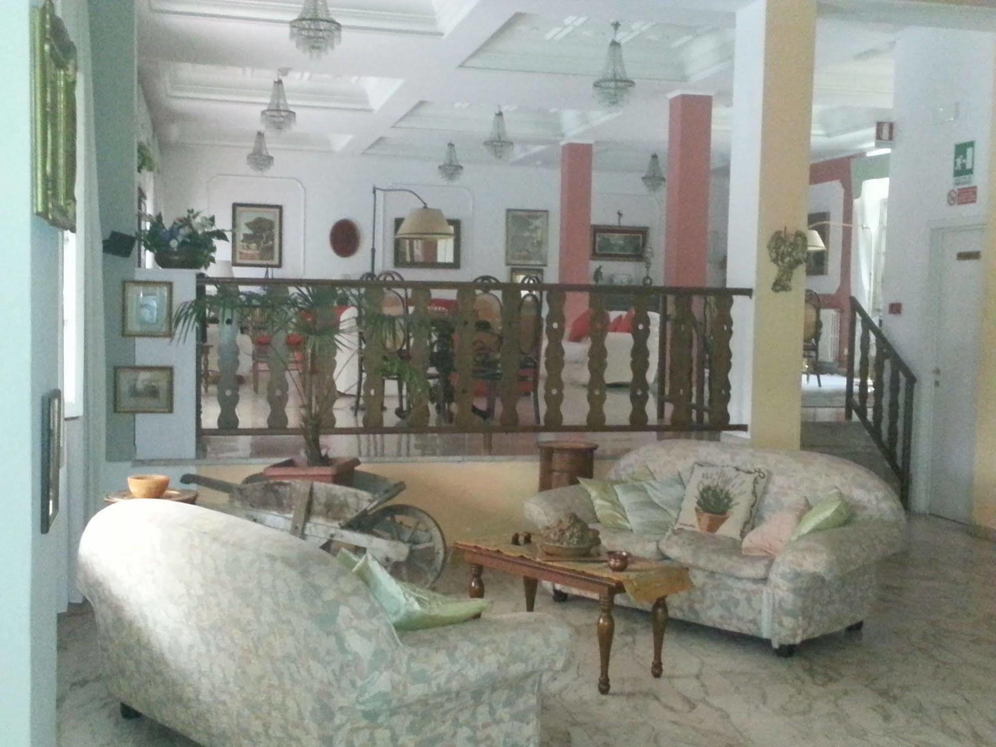 Hotel Valtorta Montecatini Terme Bagian luar foto